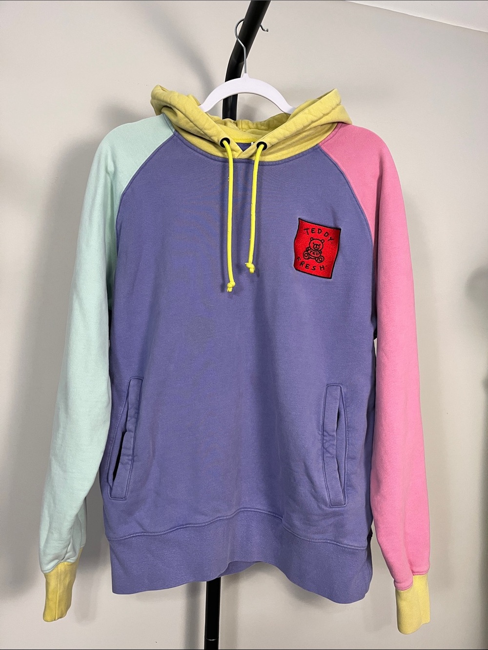 Teddy Fresh Hoodie Colorblock Lavender Pink Mint Yellow‎ Pullover Sweatshirt M